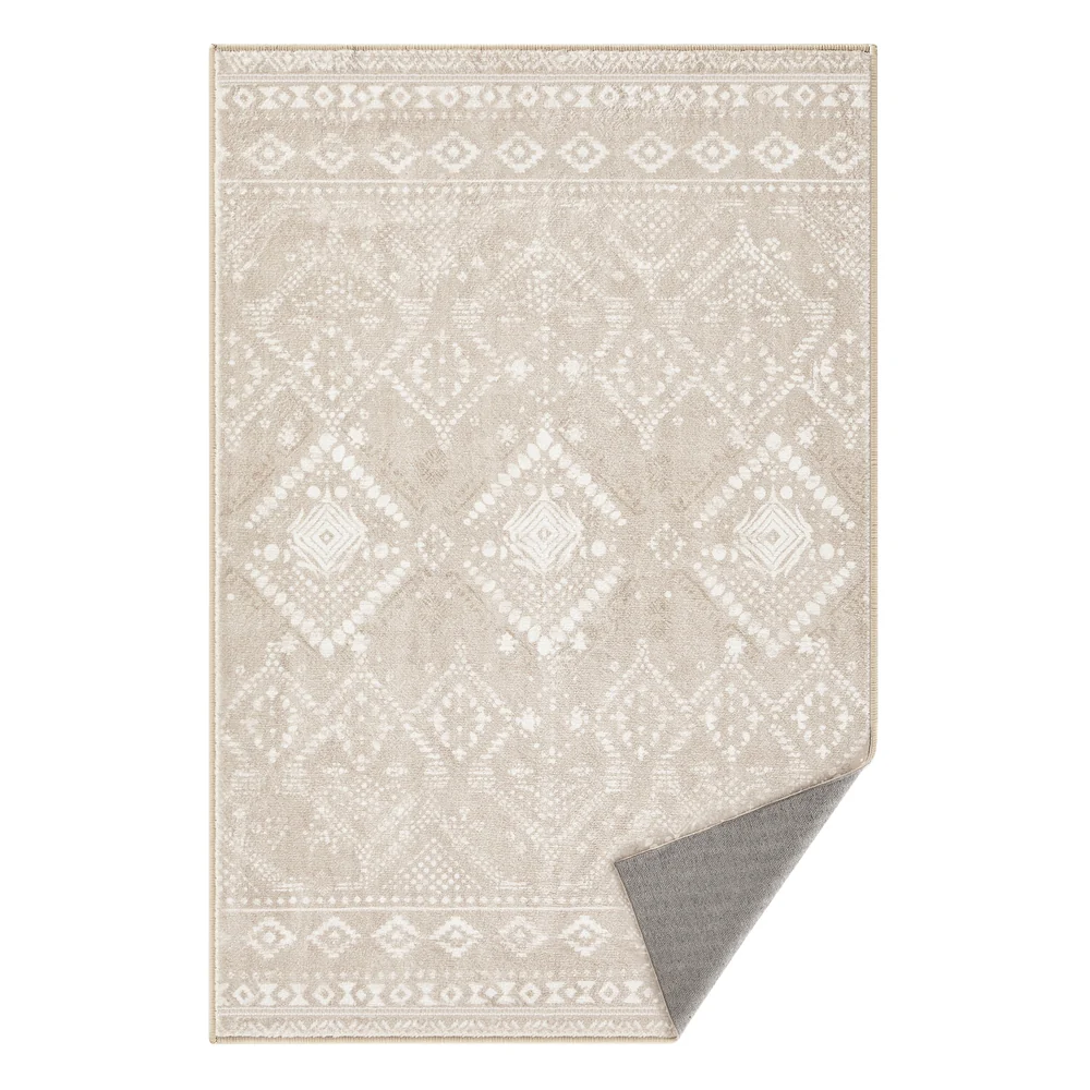 Area rug with non slip design and machine washable - Image 6