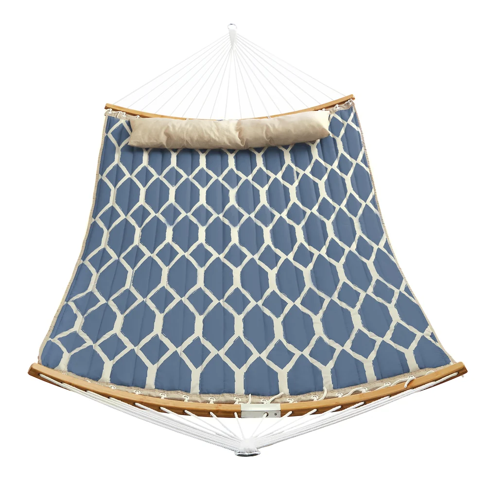 Quilted Hammock with Curved Bamboo Spreaders - Image 5