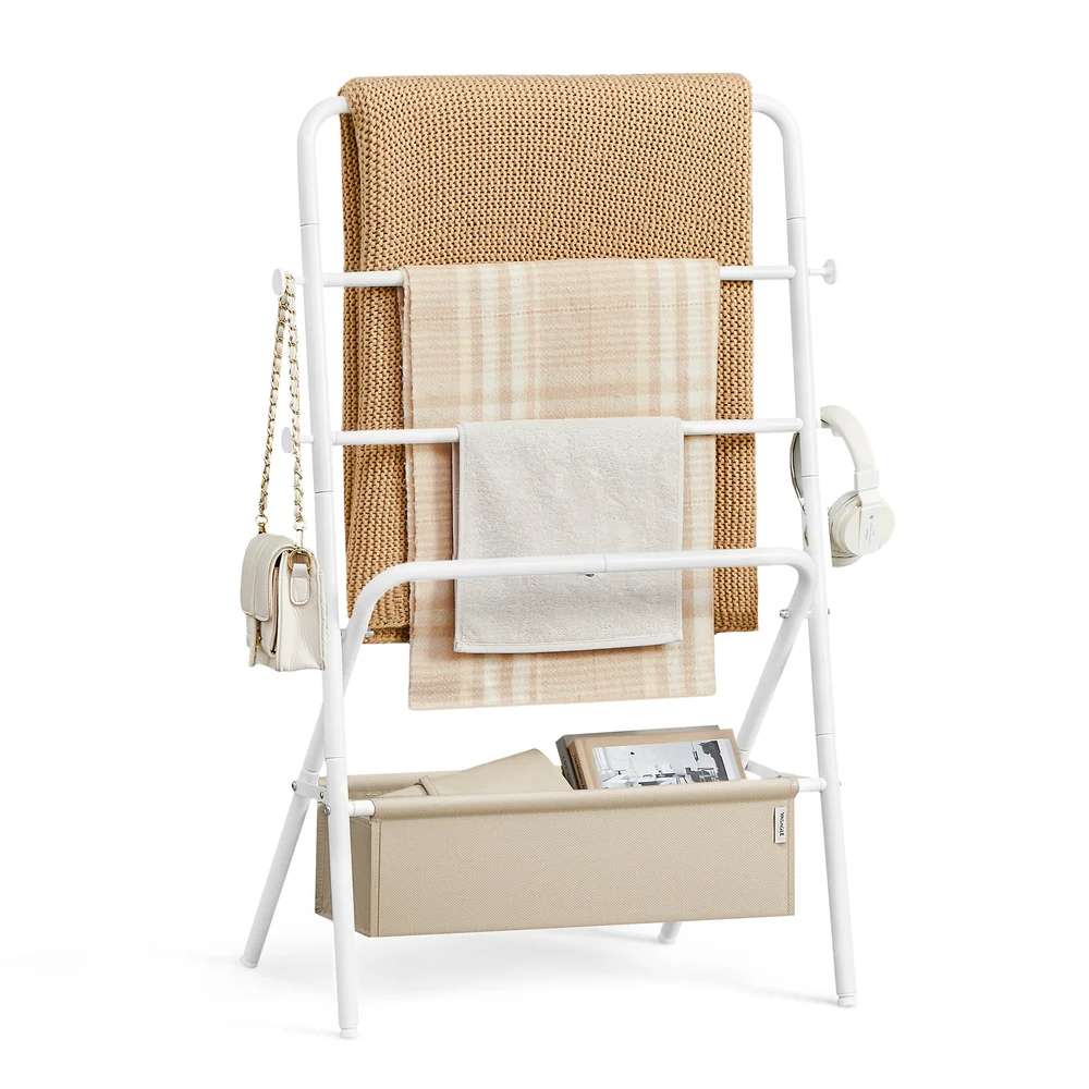 Foldable Blanket Holder
